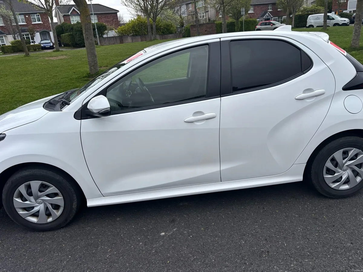 Car - Image 4