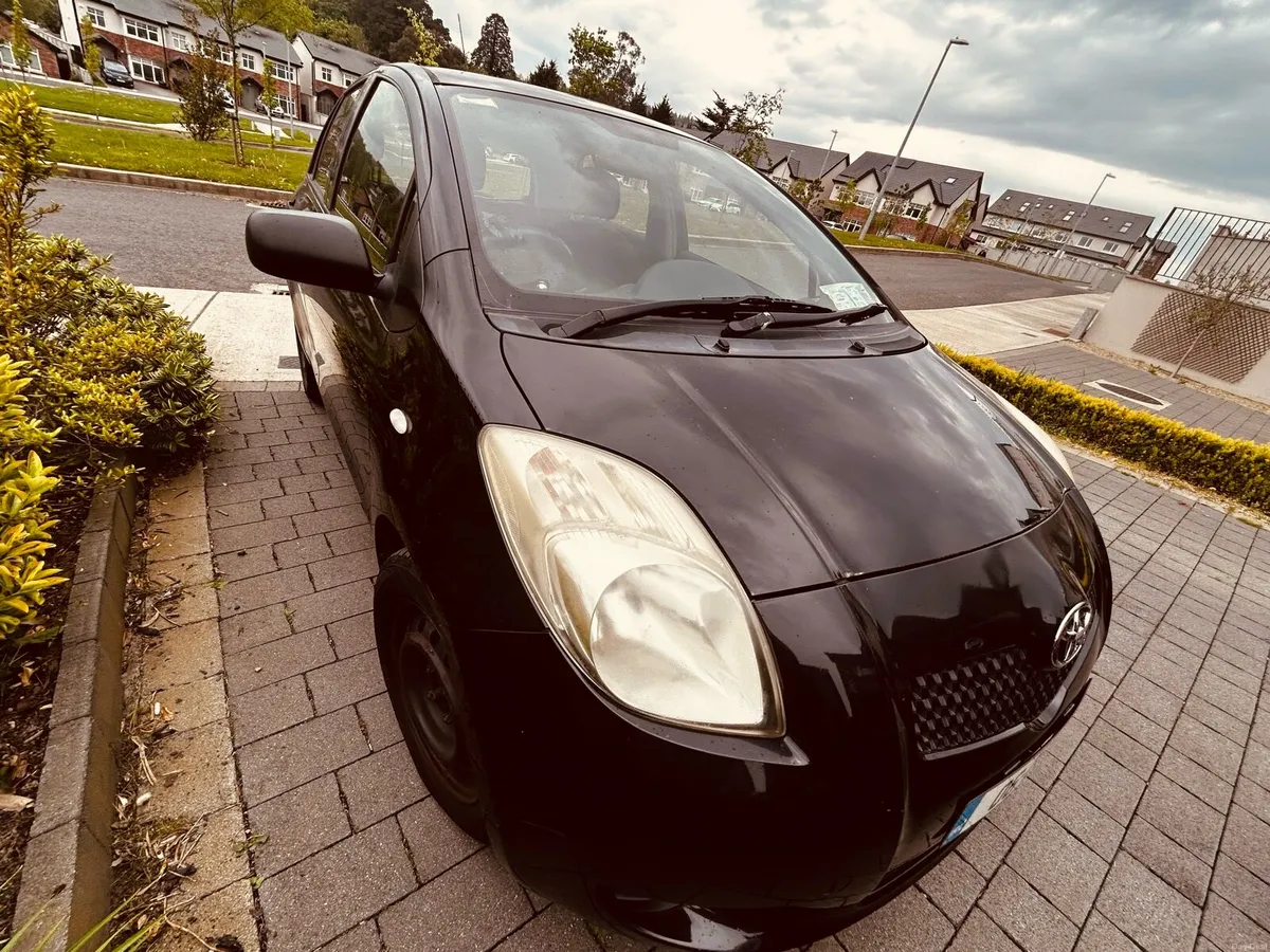 Toyota Yaris 2006 1ltr manual Irish car - Image 1
