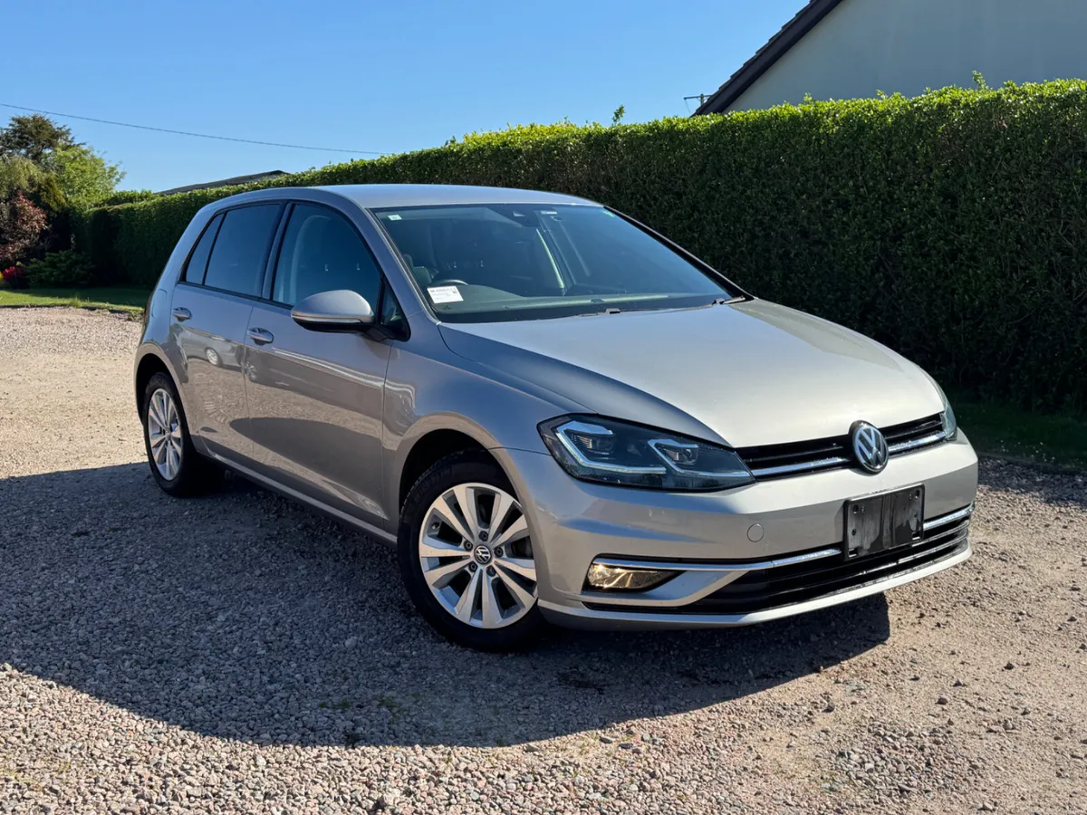171 Volkswagen Golf Comfortline DSG - Image 1