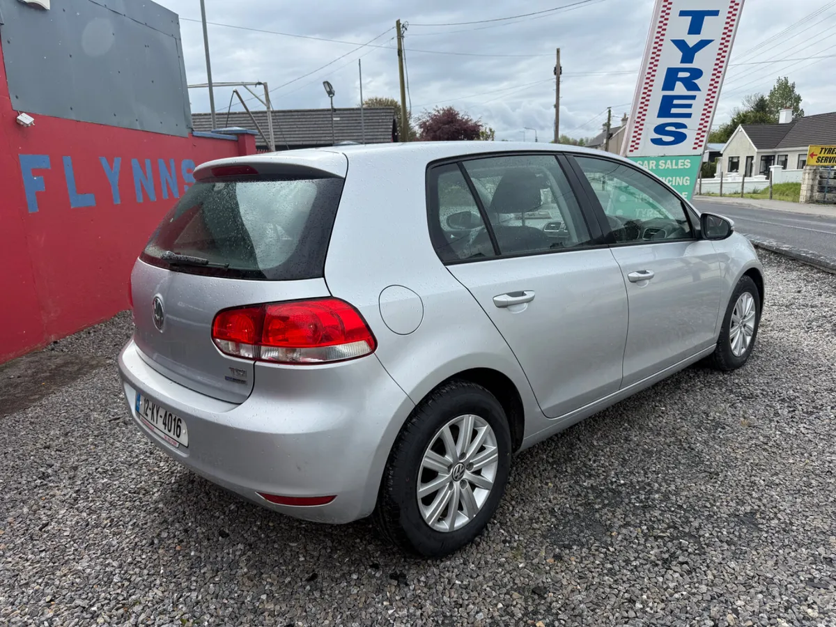 Volkswagen Golf 2012 Automatic 1.2 Petrol Low KMS - Image 4