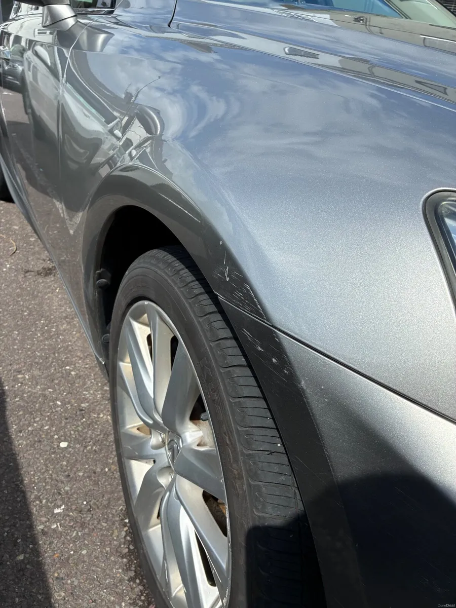 Lexus IS 2013 - Image 2