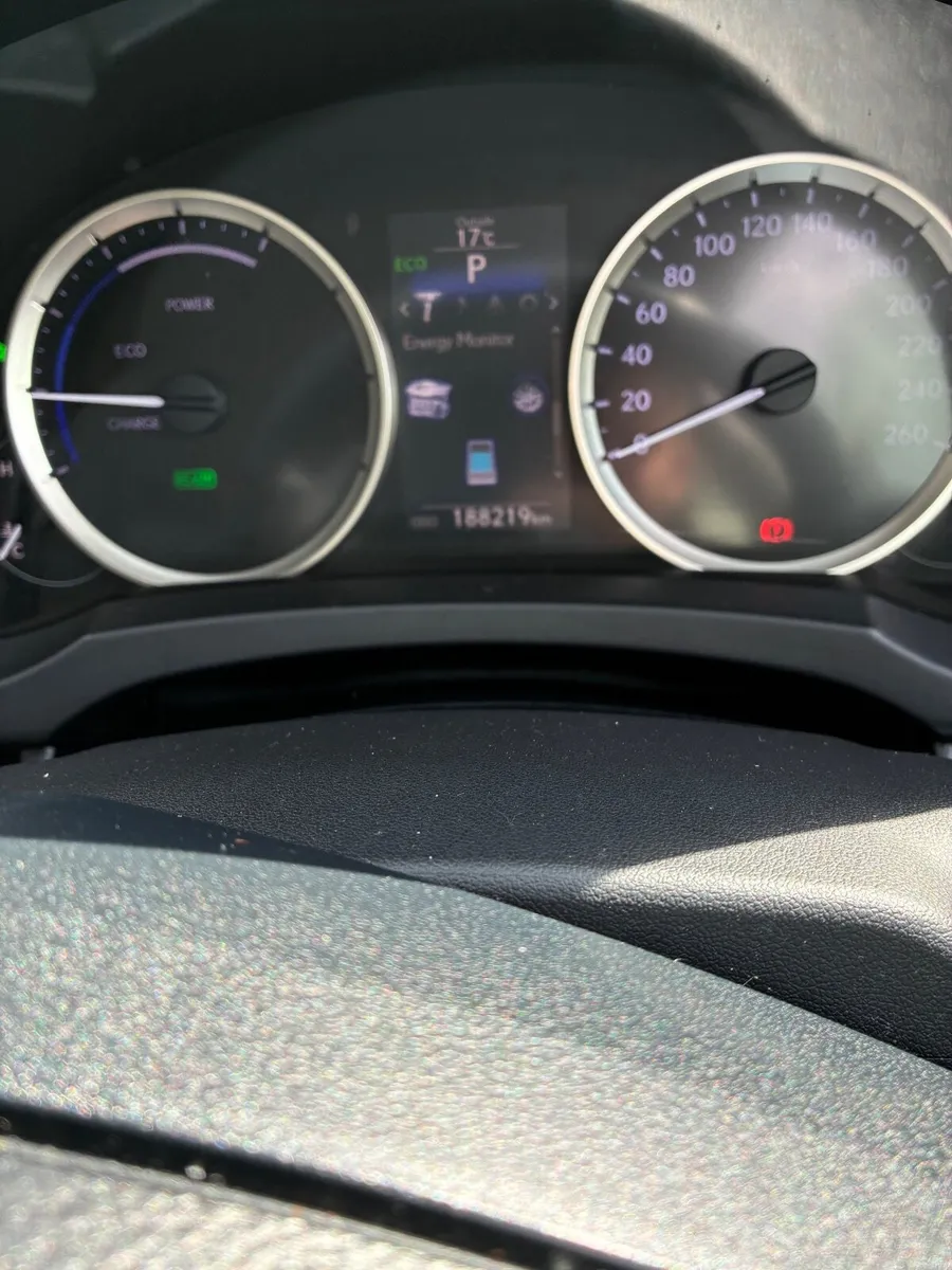 Lexus IS 2013 - Image 1