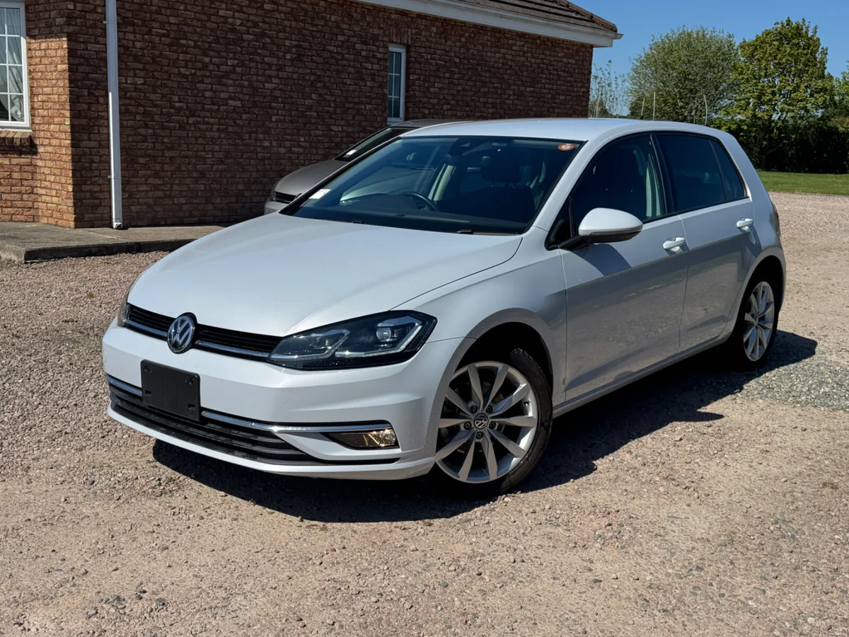 182 Volkswagen Golf Comfortline DSG - Image 2