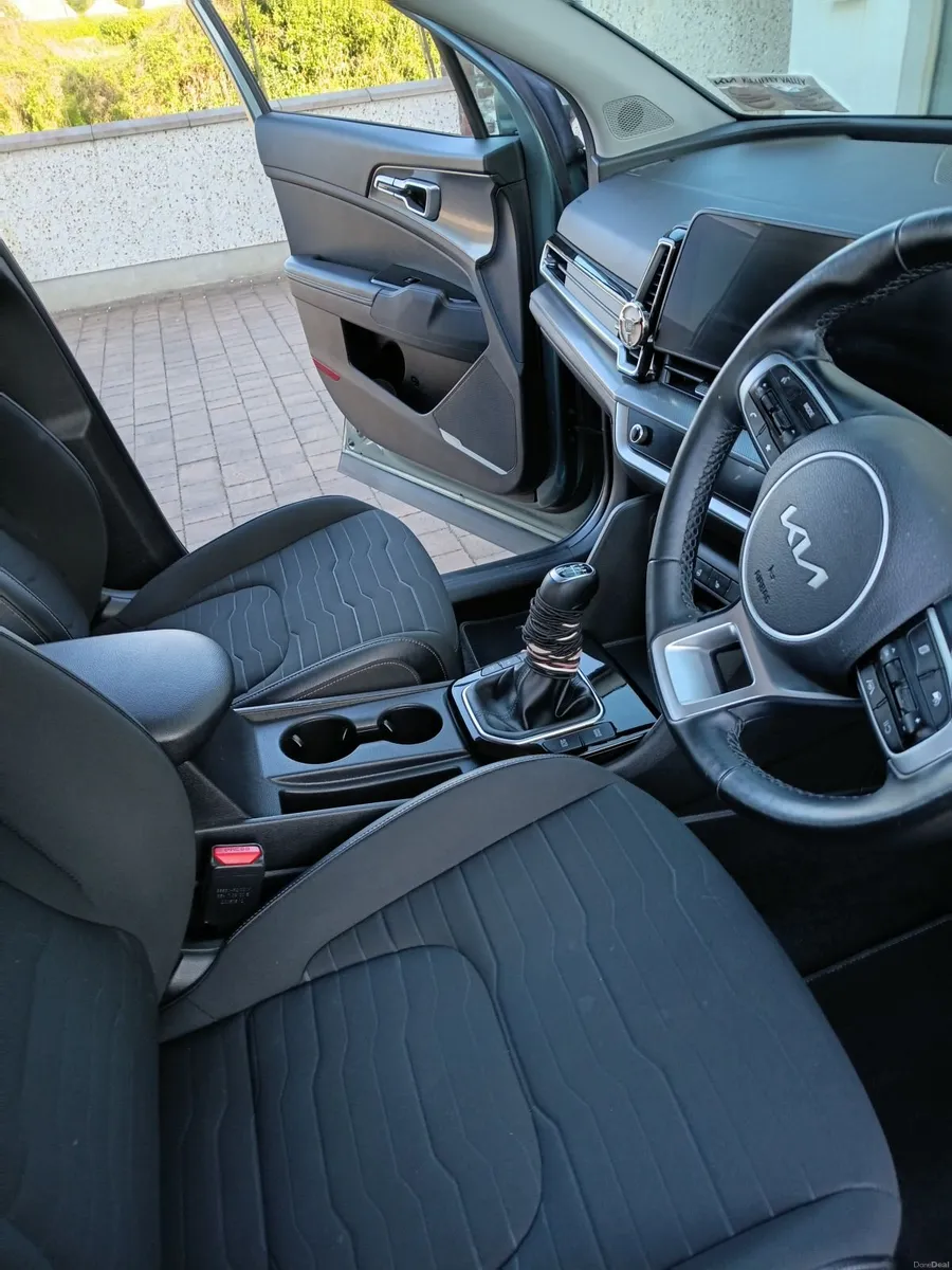 Kia Sportage 2023 - Image 3
