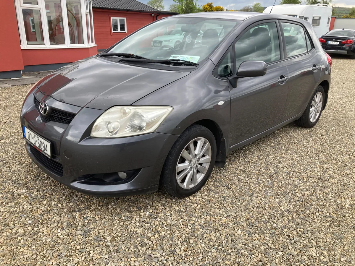 Toyota Auris 2007 Petrol 1.4 - Image 2