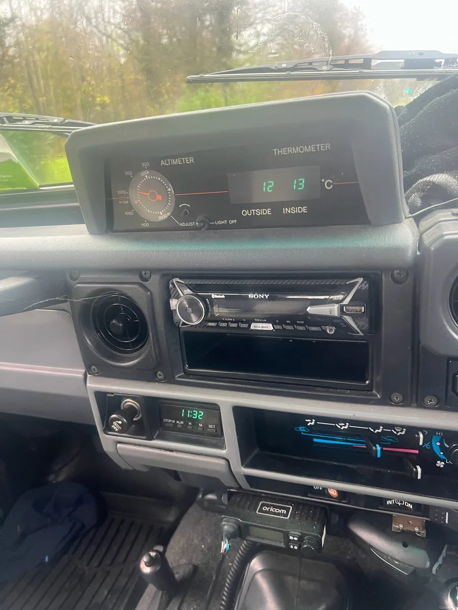 Toyota Landcruiser - Image 3
