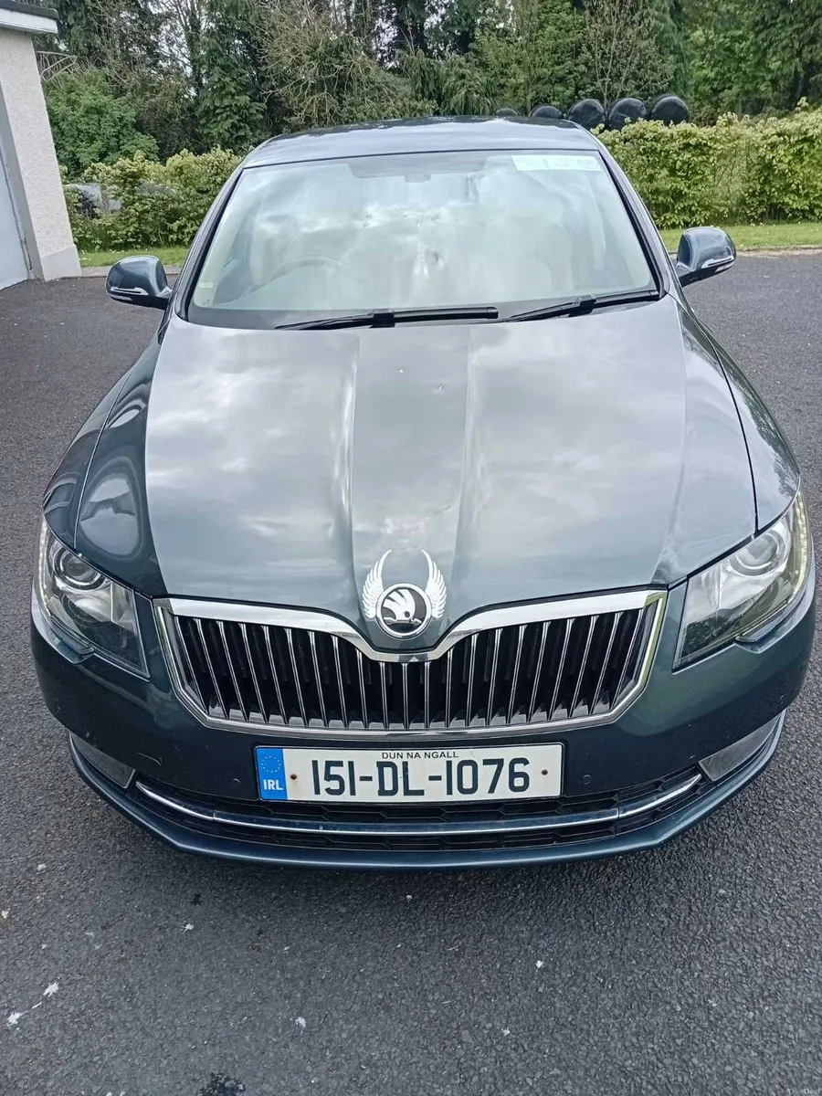 Skoda Superb 2015 - Image 4