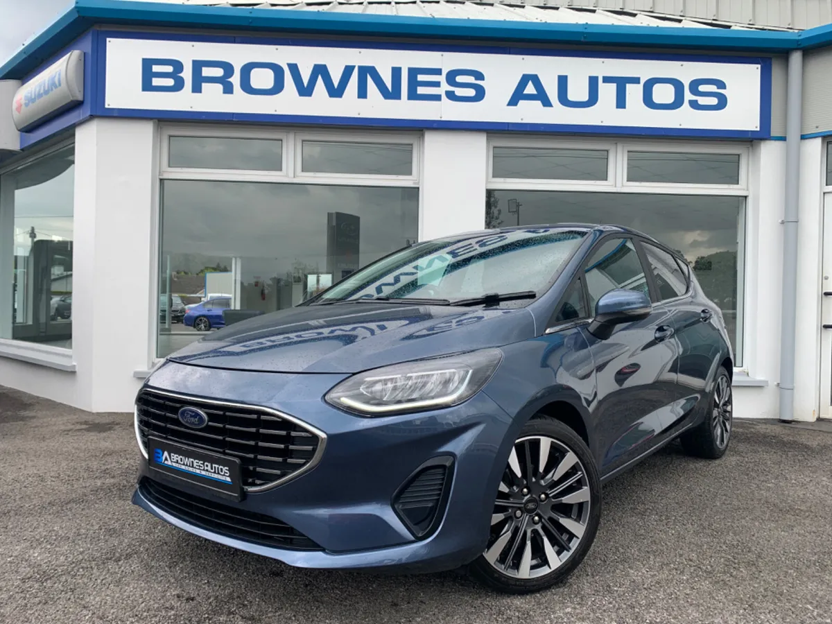 2023 Ford Fiesta Titanium X - Image 2