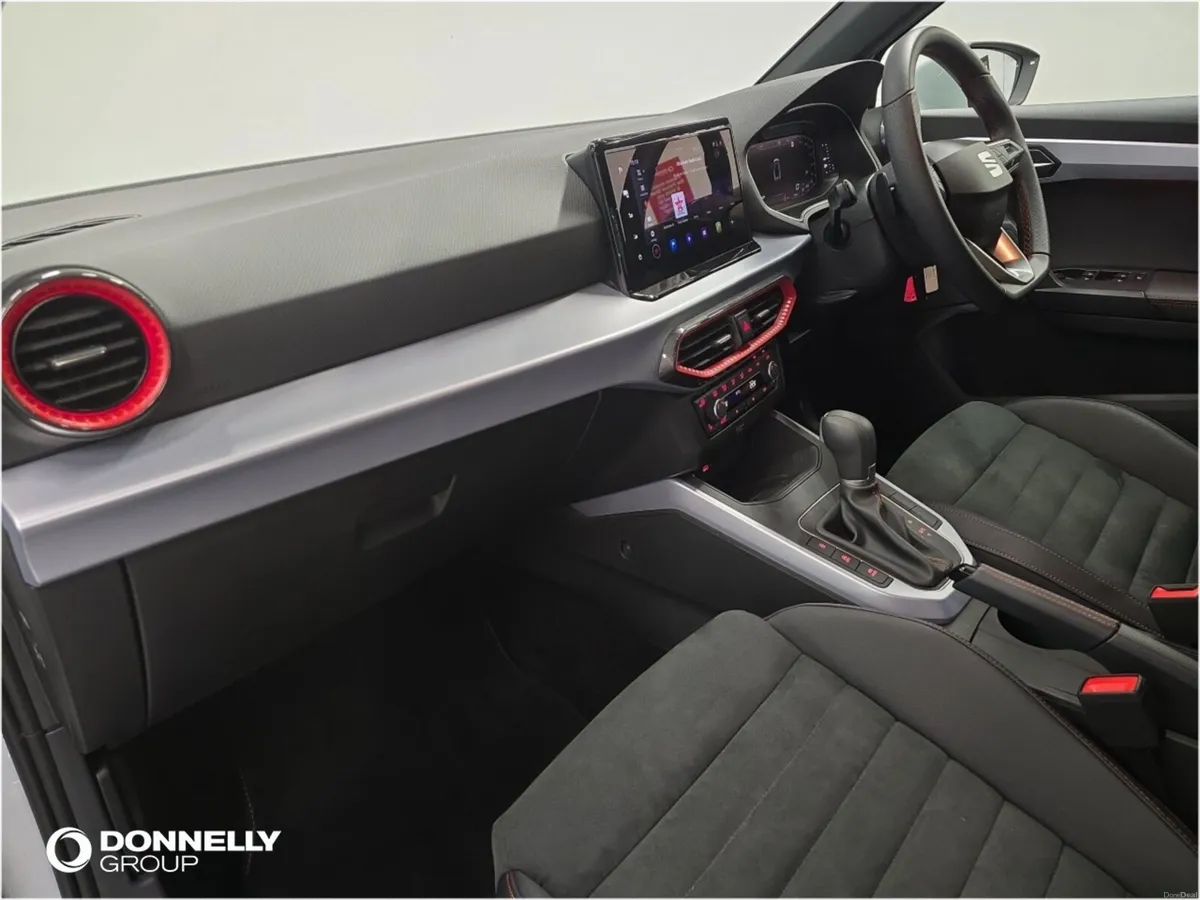 SEAT Arona Hatchback FR Sport - Image 2