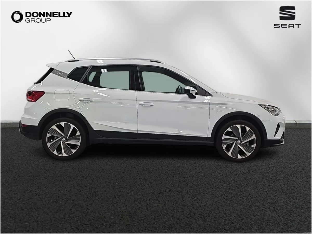 SEAT Arona Hatchback FR Sport - Image 4