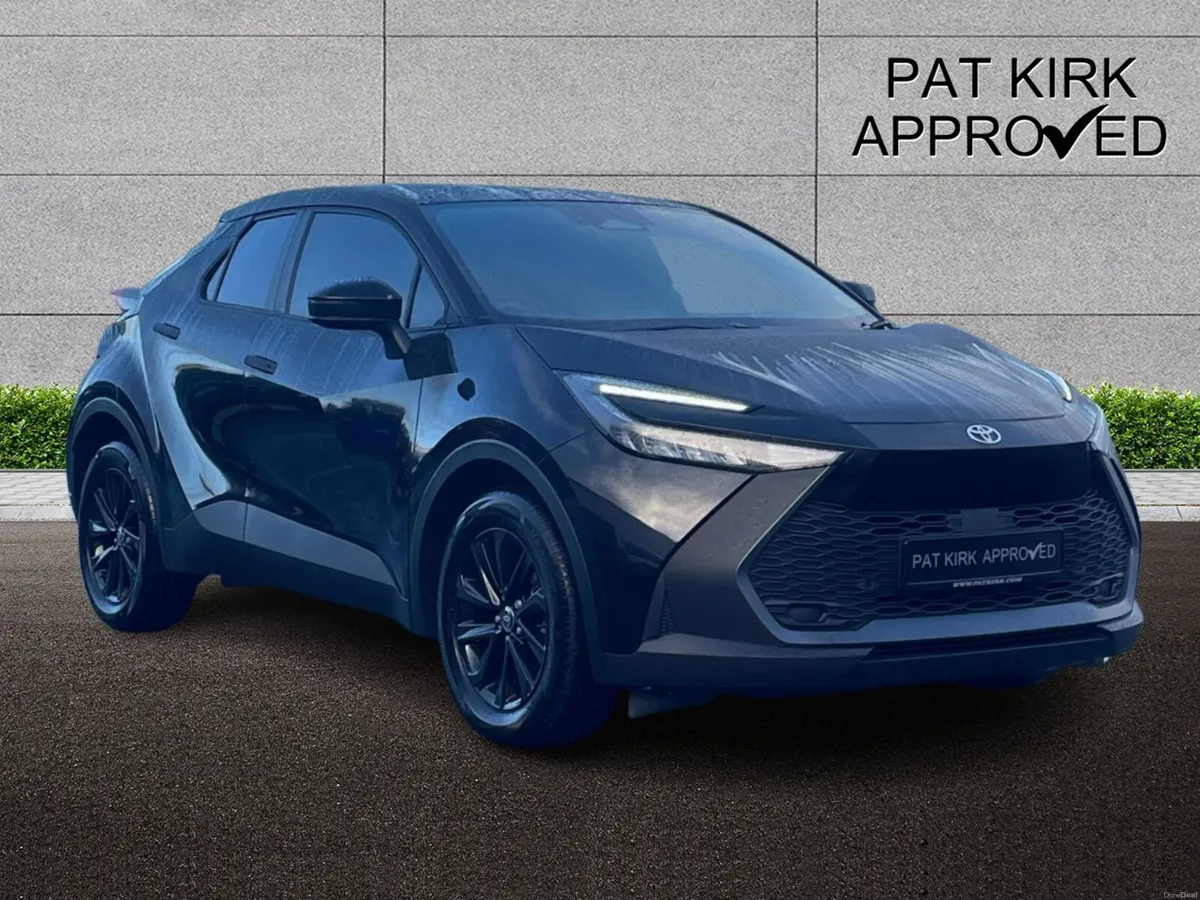 Toyota C-HR C-Hr Hatchback Icon - Image 1