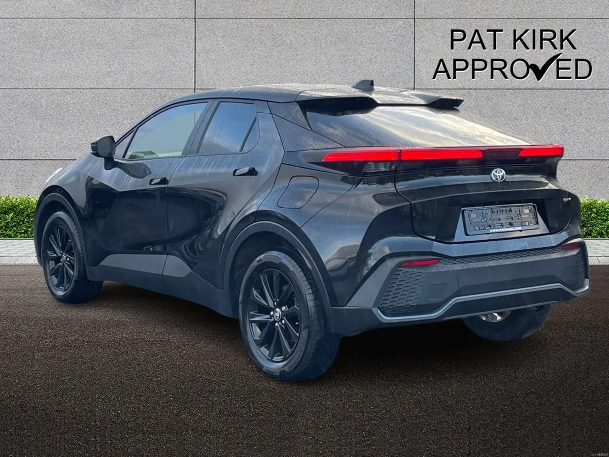 Toyota C-HR C-Hr Hatchback Icon - Image 2