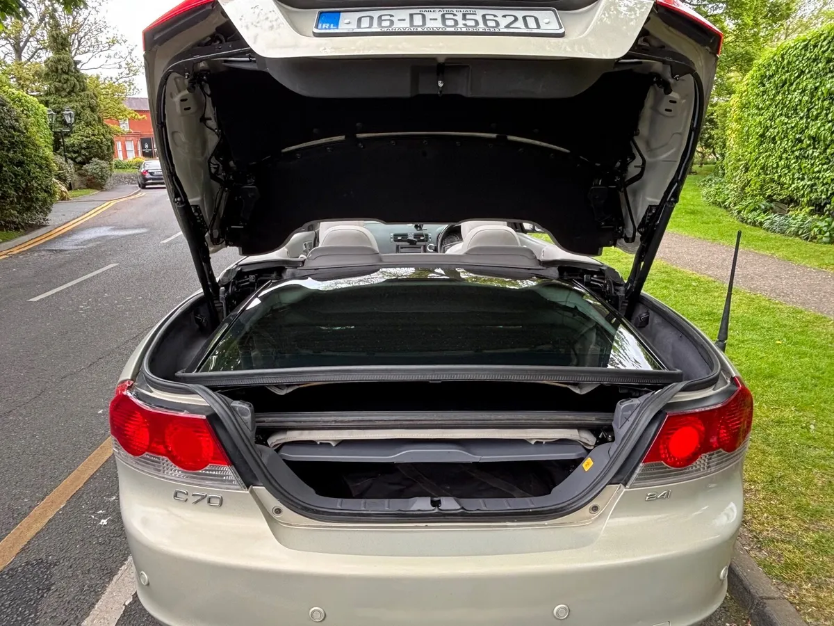Volvo C70 2006 - Image 4