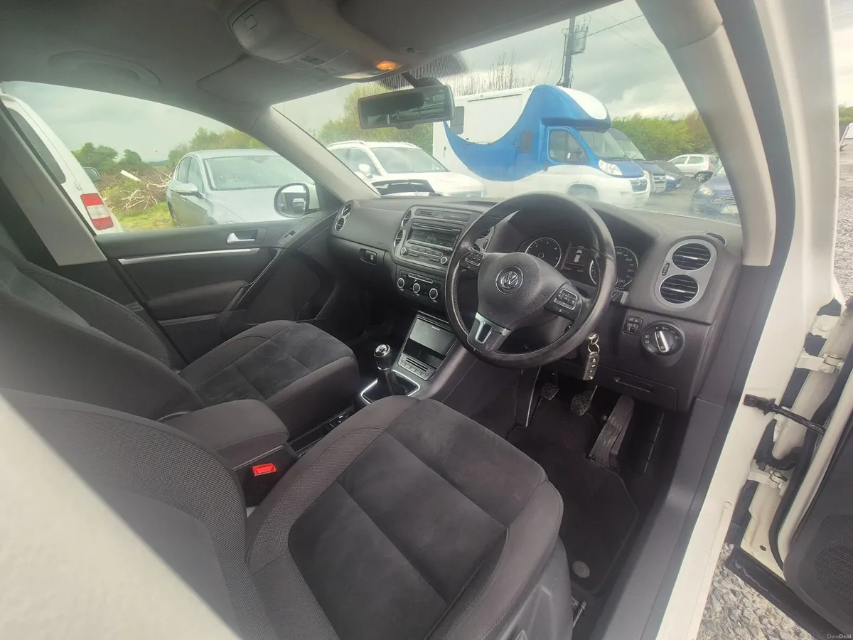 Volkswagen Tiguan 2013 - Image 5