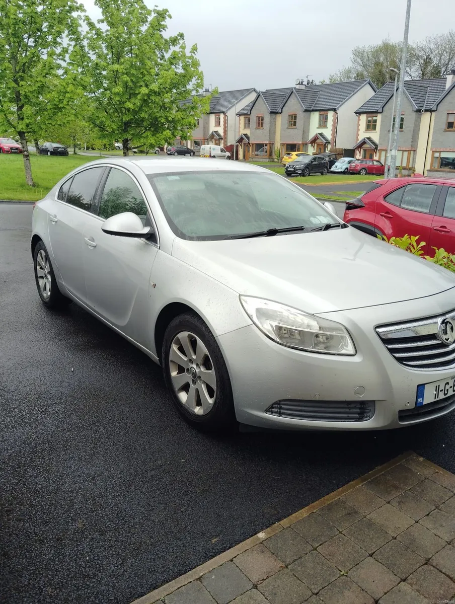 Vauxhall Insignia 2011