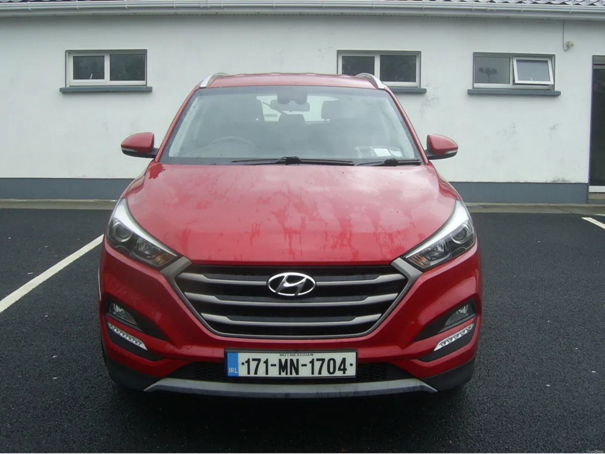 Hyundai Tucson 1.7 SE NAV BLD 116PS 5DR - Image 1