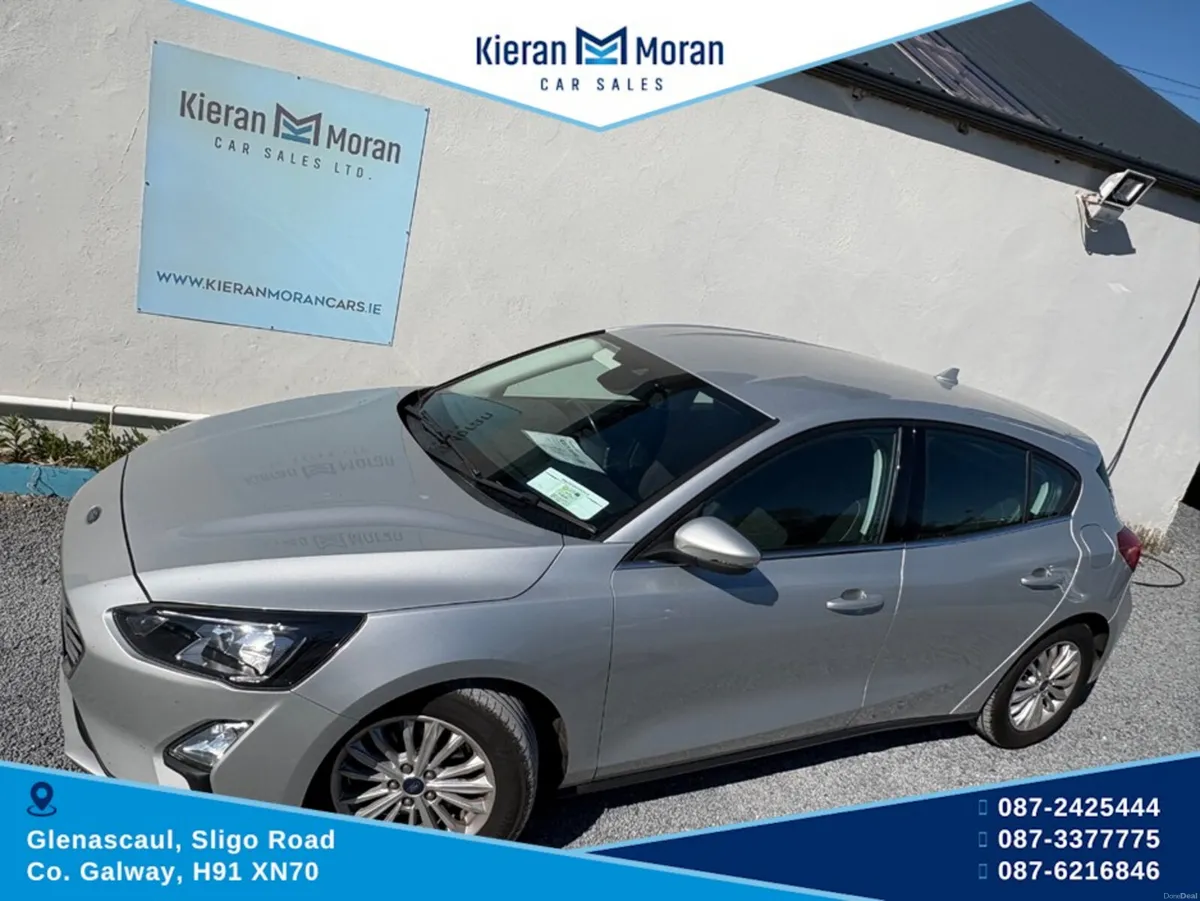 Ford Focus TITANIUM 120PS 5DR - Image 2