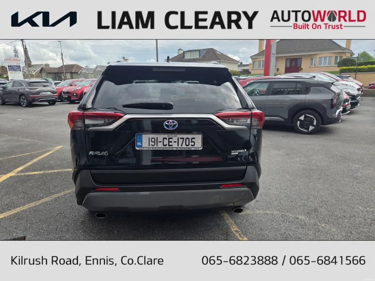Toyota RAV4 RAV4 HYBRID SOL 2WD 4DR AUTO - Image 4