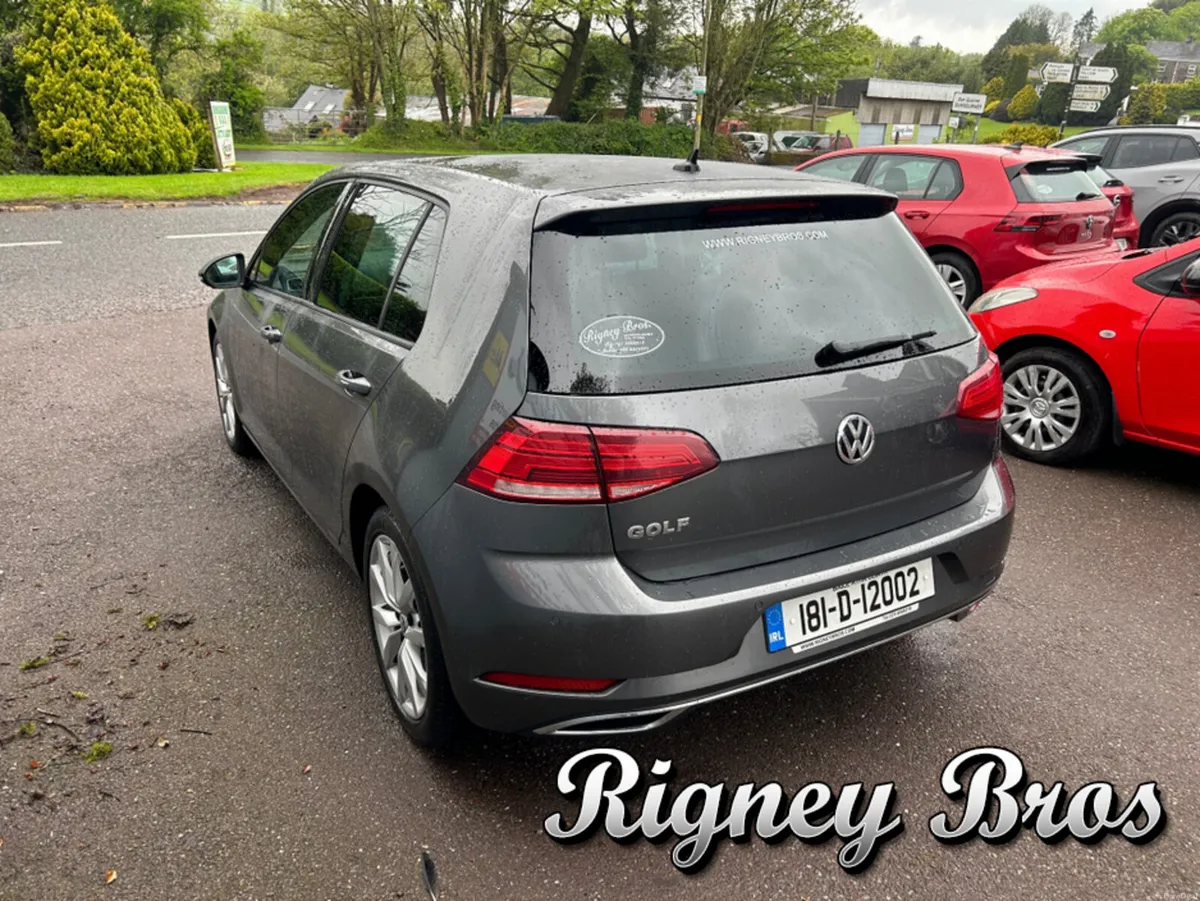 Volkswagen Golf HIGHLINE 1.6 TDI MANUAL 5SPEED 5DR - Image 4