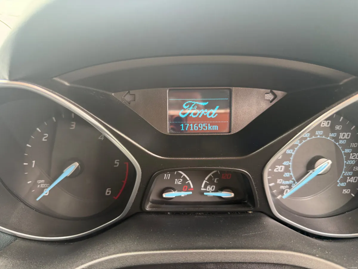 7 seat Ford Grand C-Max 2014 - Image 6