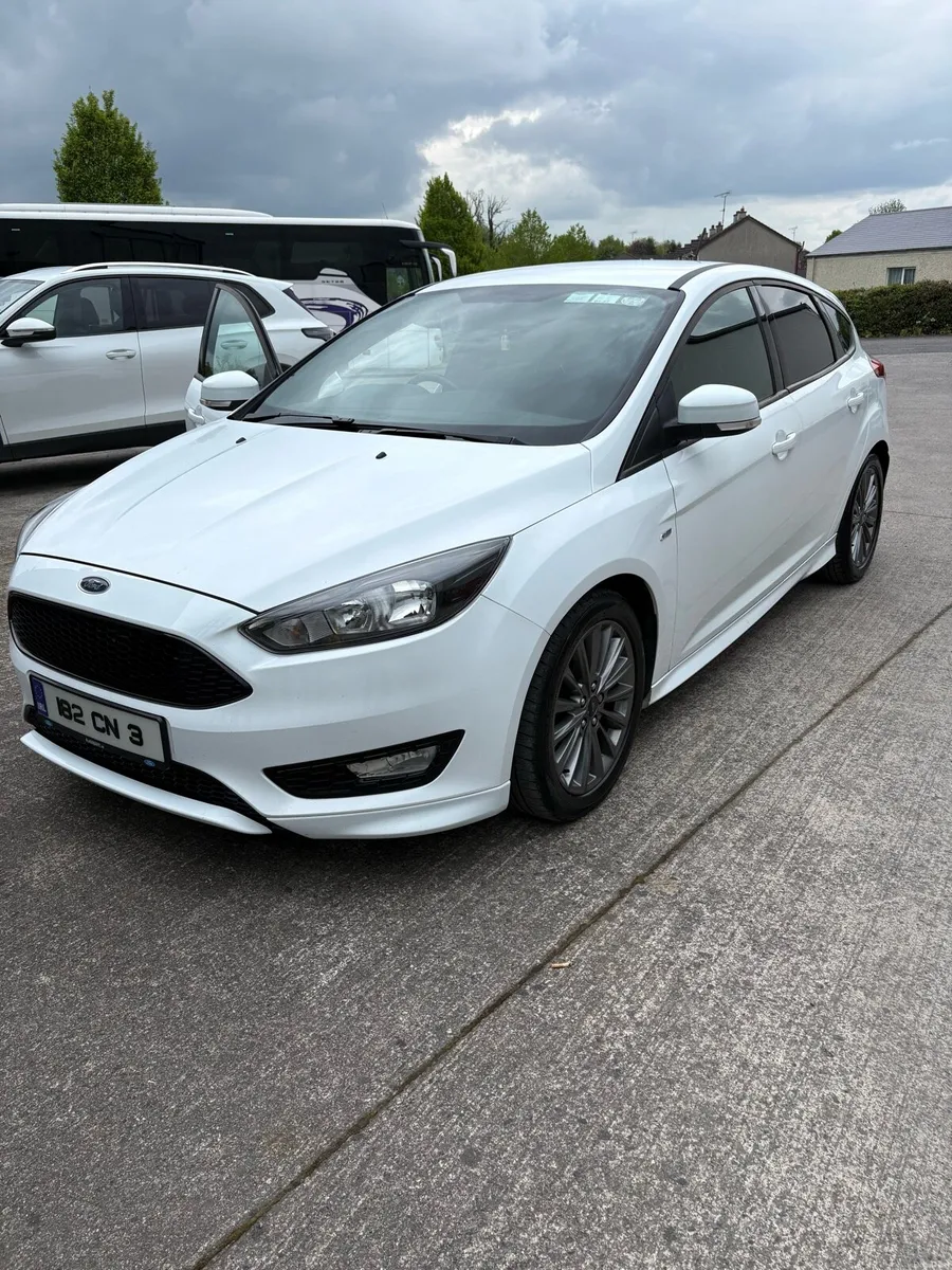 2018 Ford Focus ST Line - Image 2