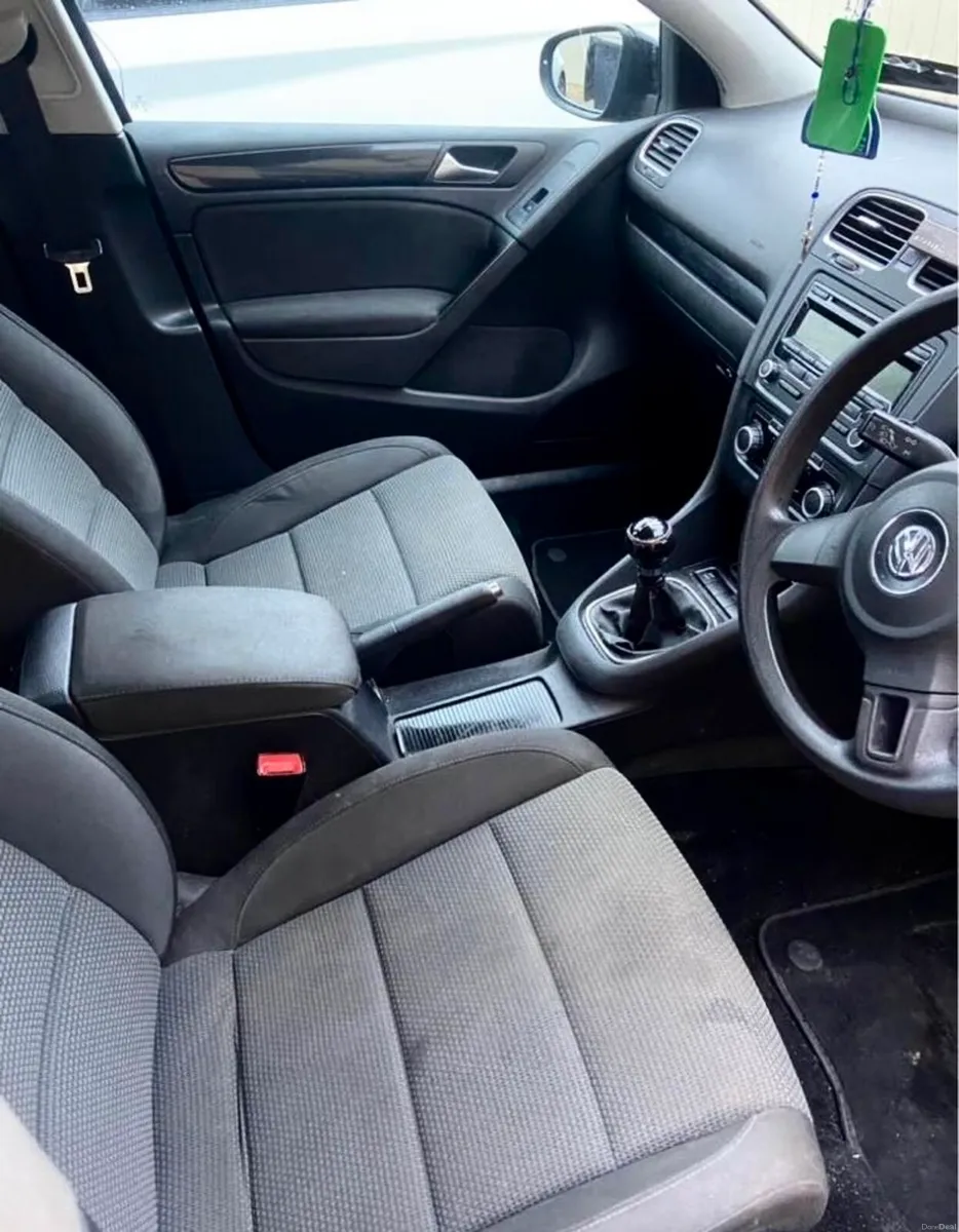 2010 Volkswagen Golf 1.4 Petrol - Image 4