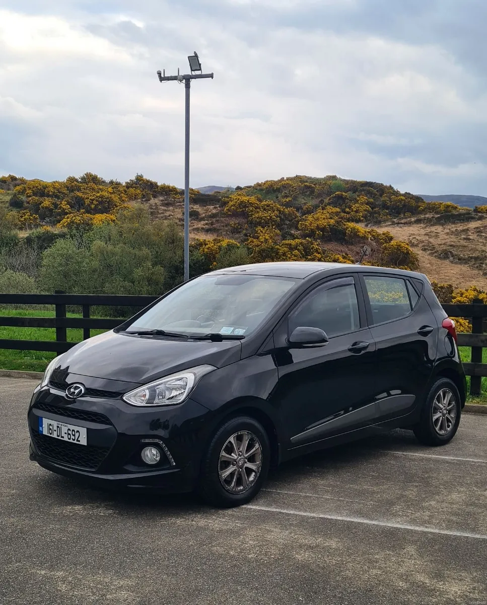 2016 Hyundai i10 **Tested & Taxed** - Image 3