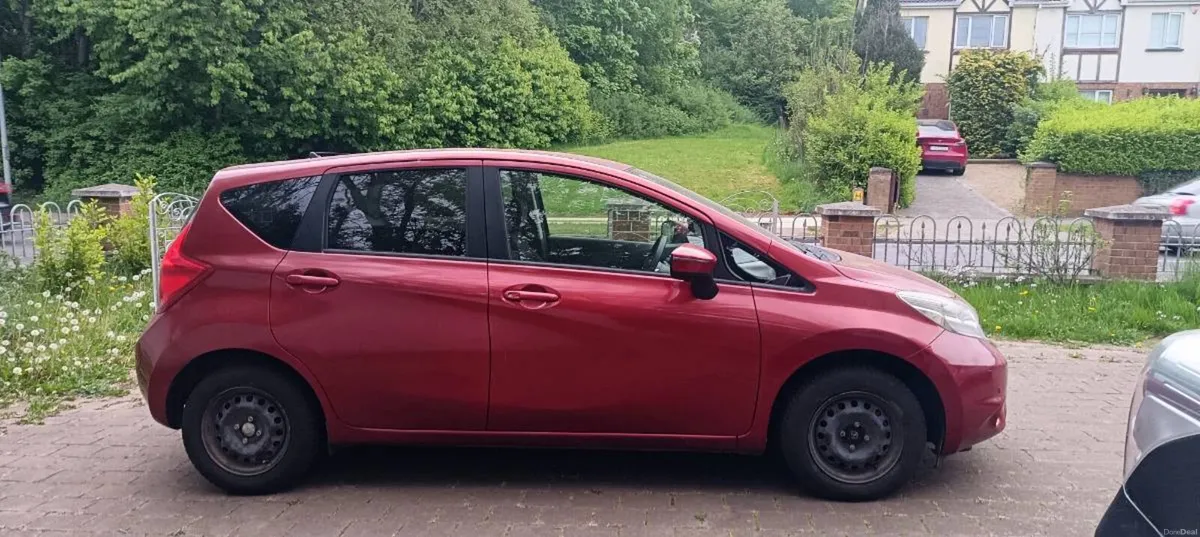 Car - Image 2