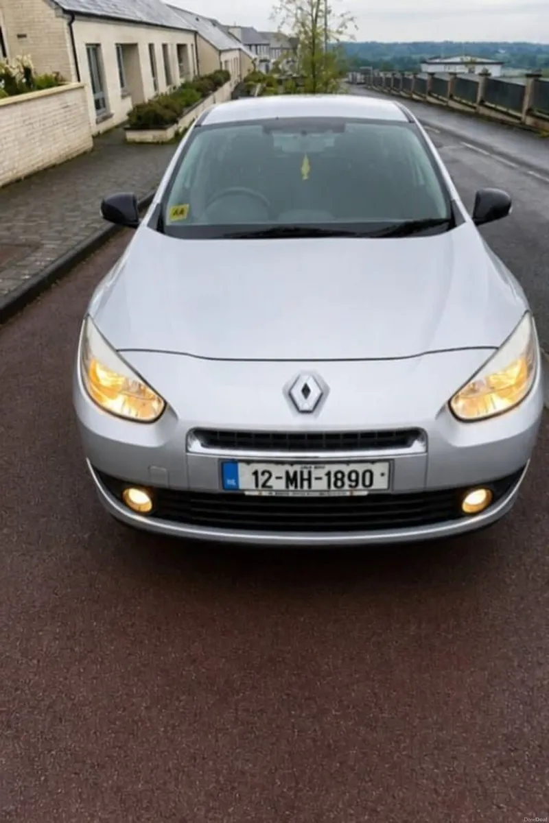 Renault Fluence 2012 - Image 4