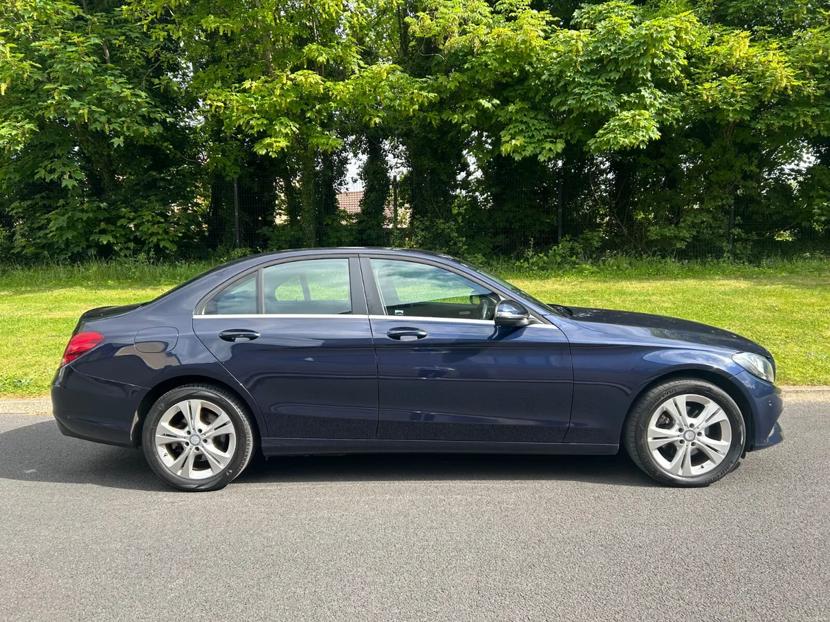 Mercedes-Benz C-Class 2016 AUTOMATIC - Image 3