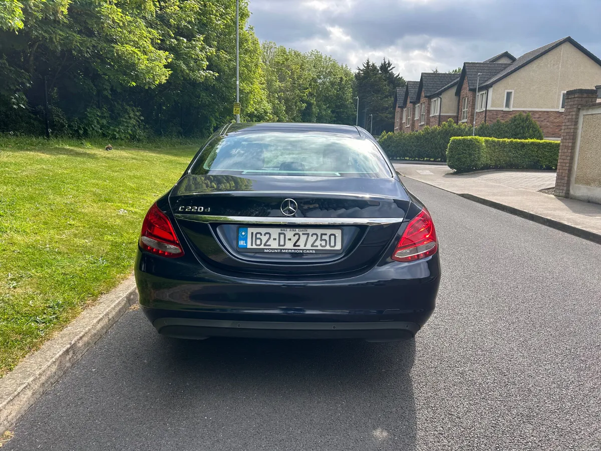 Mercedes-Benz C-Class 2016 AUTOMATIC - Image 4