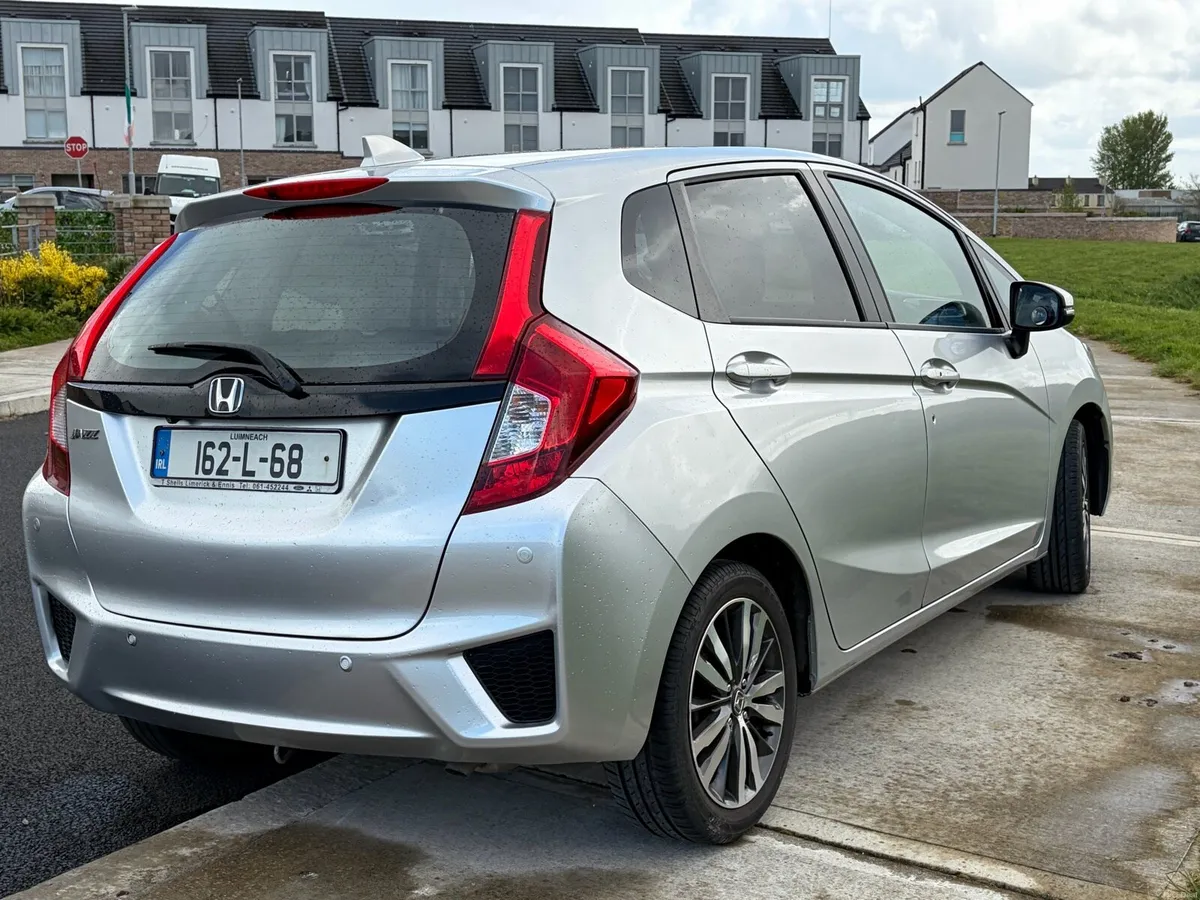 HONDA JAZZ 2016 NCT AND TAX LOW MILEAGE - Image 3