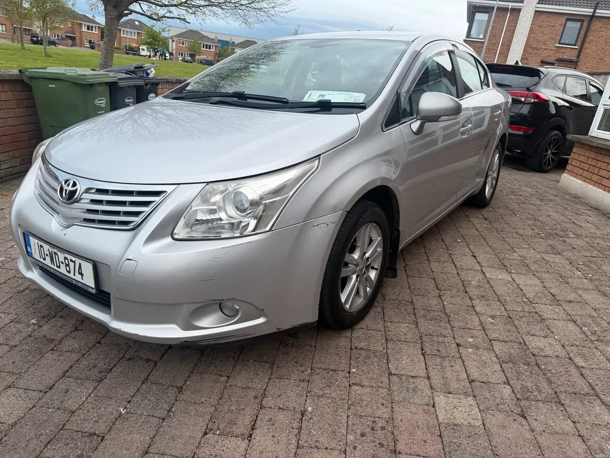 2010 Toyota Avensis 2.0 D-4D - Image 2