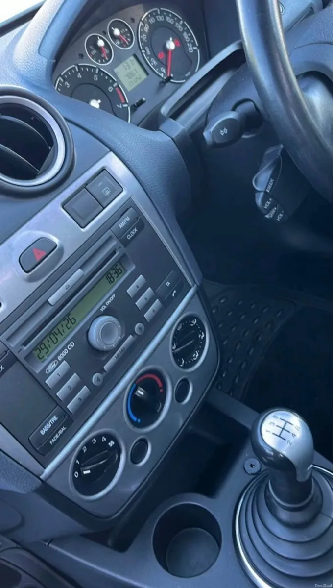 Ford Fiesta 2007 - Image 2