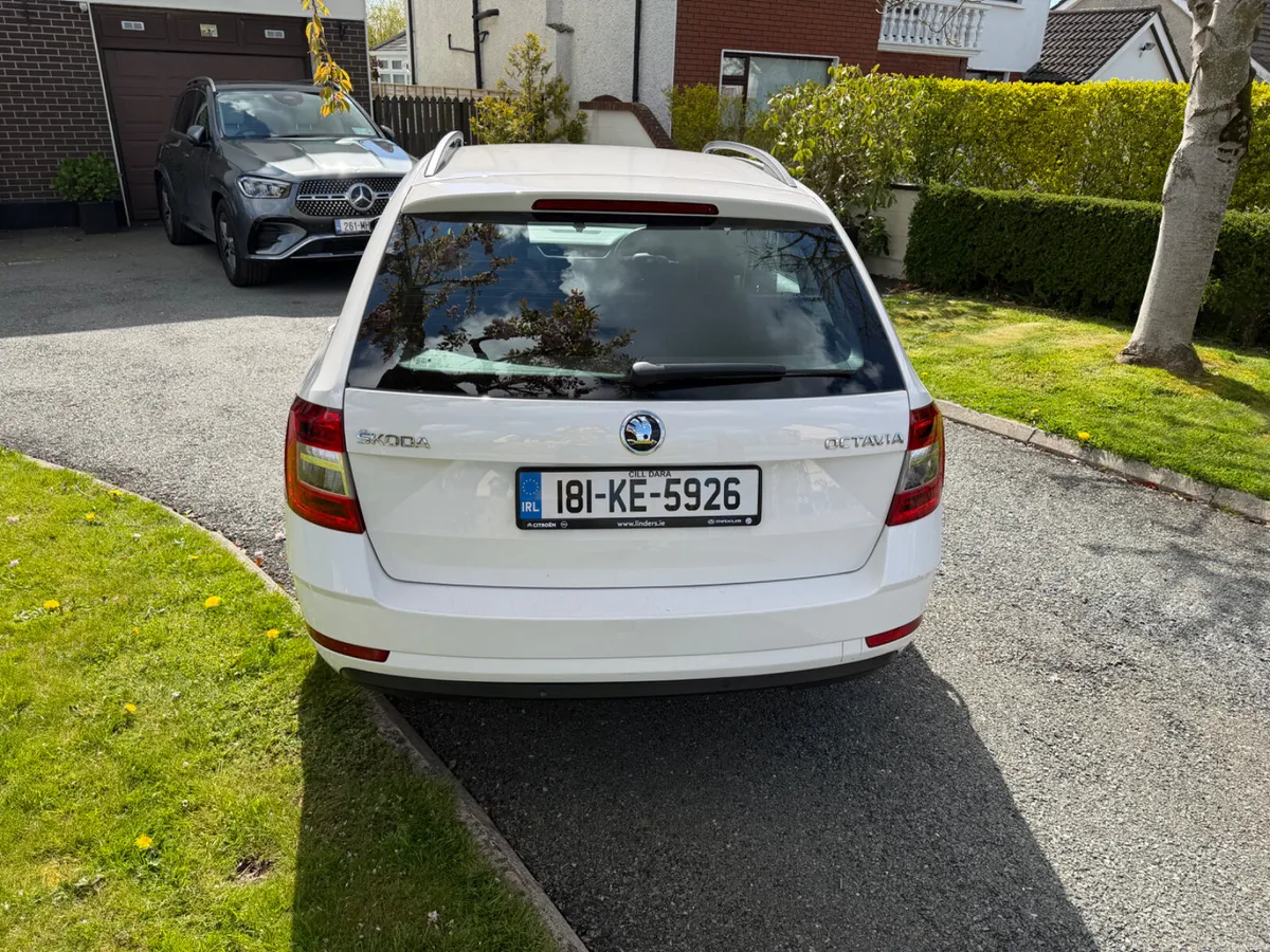 2018 Skoda Octavia estate DSG automatic - Image 4