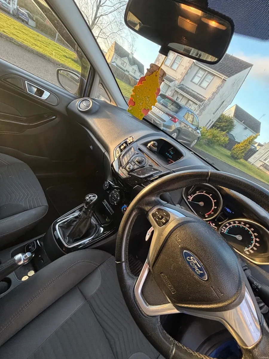 Ford Fiesta 2013 - Image 4