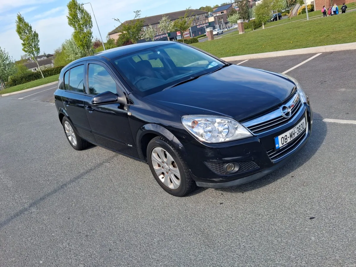 2008 opel astra - Image 1