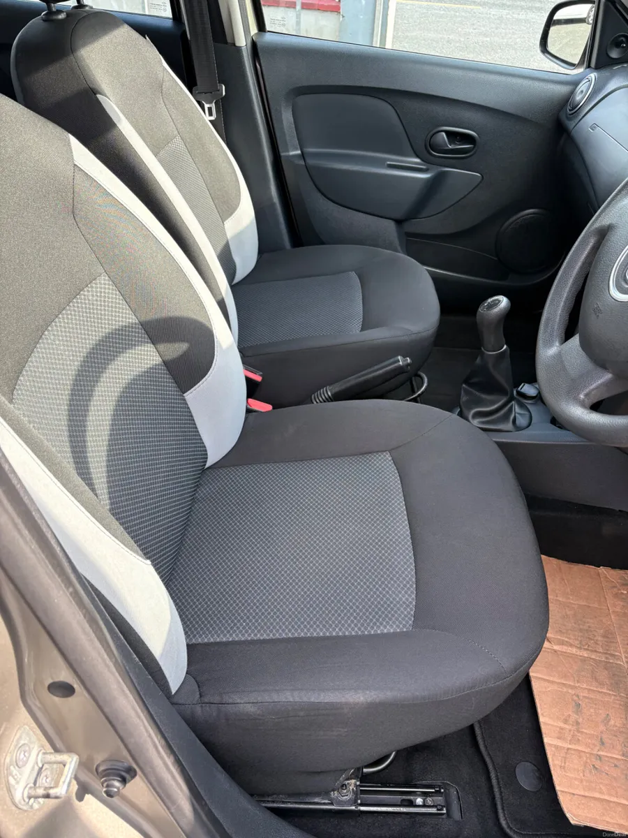 Dacia Sandero Alt.1.5DCi Irish low kms 2015 - Image 4