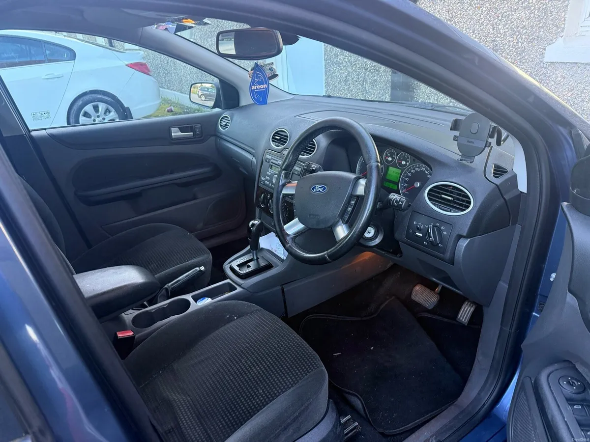 2006 Ford Focus For Sale - Image 4