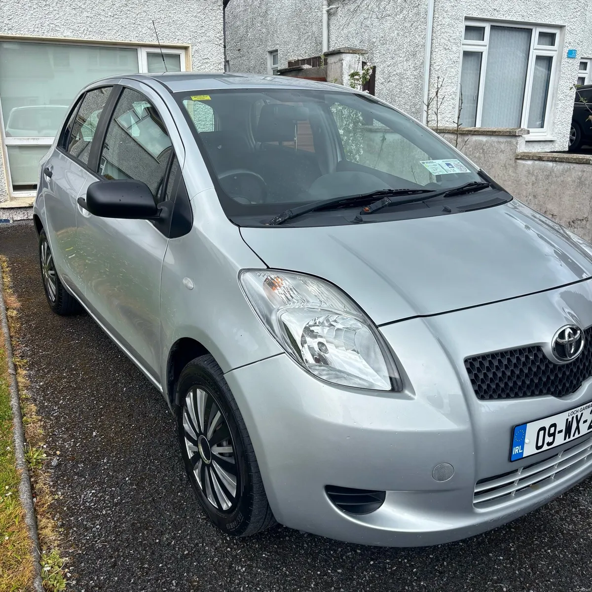 Toyota Yaris - Image 2