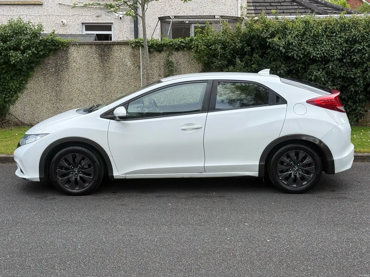 131 Honda Civic Full History New NCT 05/27 - Image 2