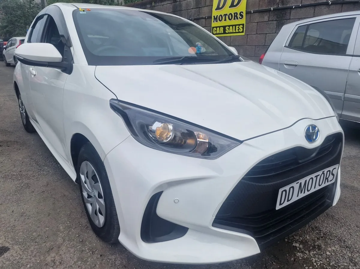 Toyota Yaris 2020 1.5 self charging hybrid - Image 1