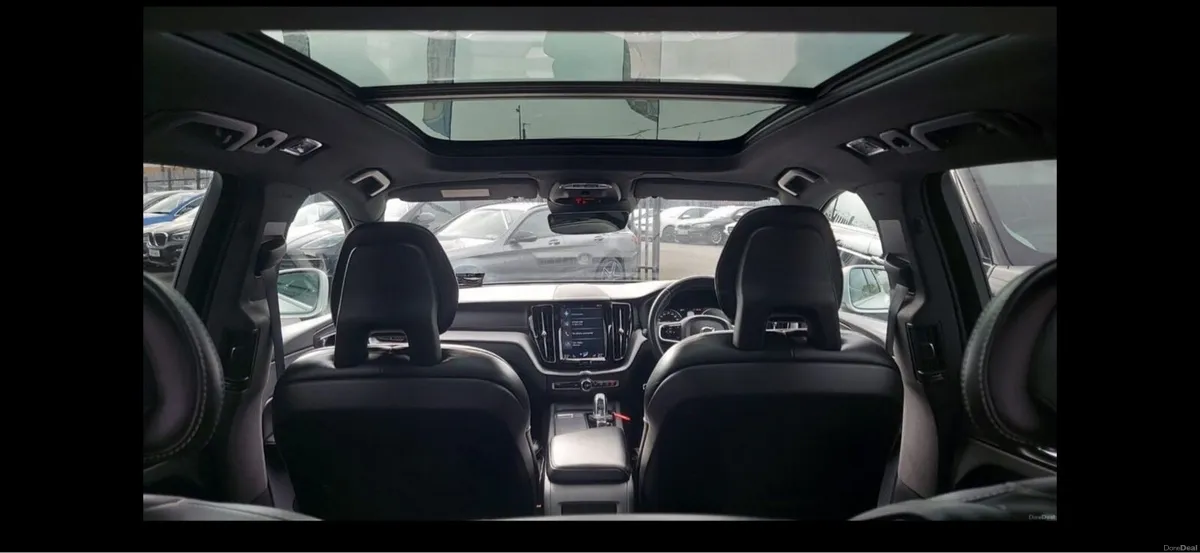 car - Image 4