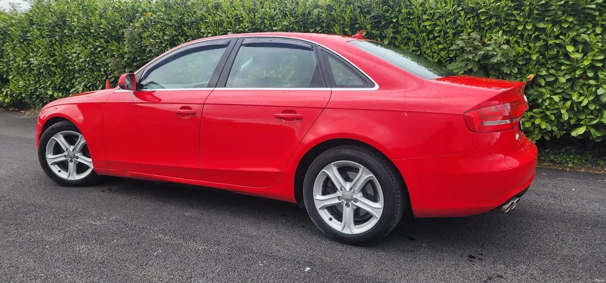 AUDI A4 SMALL TIDY MAKE BEAUTIFUL CAR 🚘 - Image 4