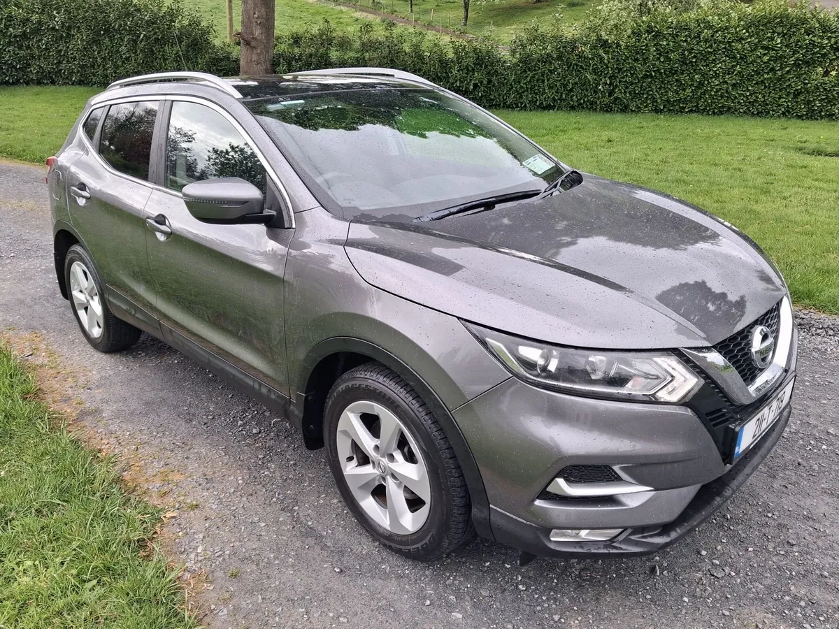 211 QASHQAI 1.3 AUTOMATIC LOW KM - Image 1