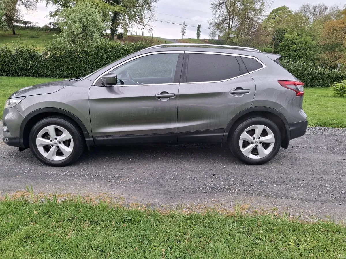211 QASHQAI 1.3 AUTOMATIC LOW KM - Image 4
