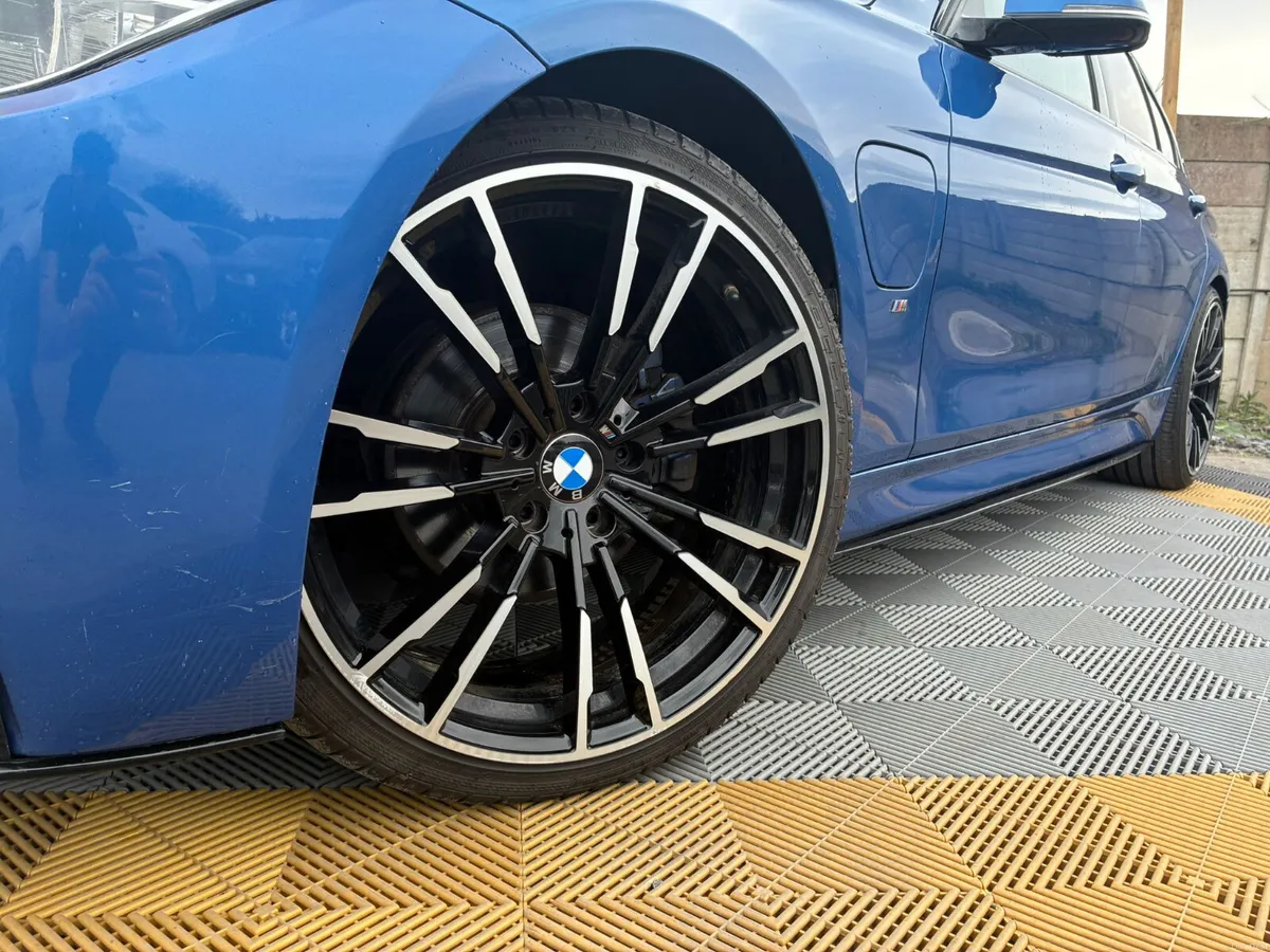 BMW 330E M Sport (M Performance Kit) - Image 3