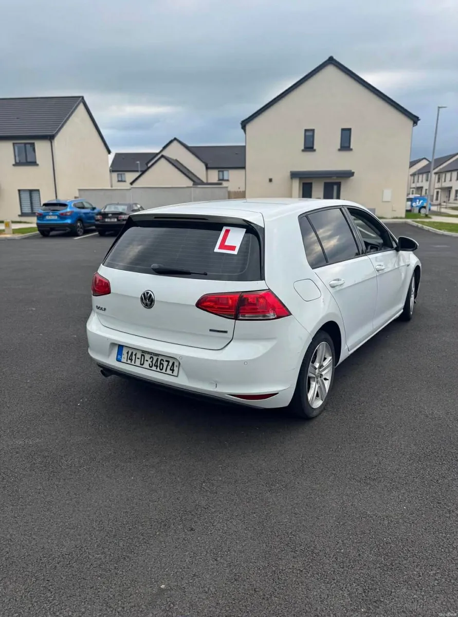 Volkswagen Golf - Image 1