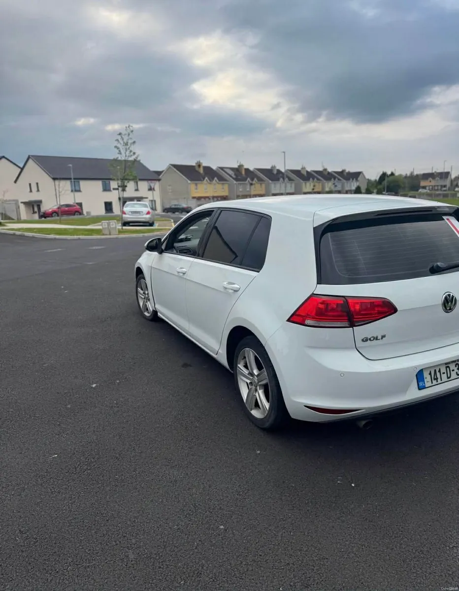 Volkswagen Golf - Image 3