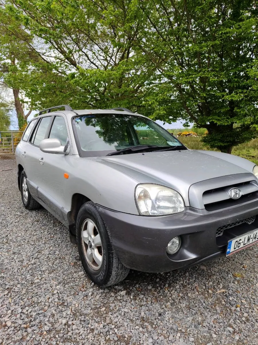 Hyundai Santa Fe 4x4 2006 - Image 1